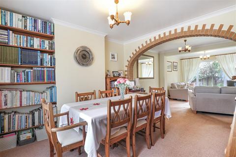 4 bedroom detached house for sale, Hilden Park Road, Hildenborough TN11