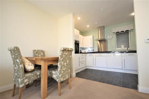 2 bedroom flat for sale, Aughton Street, Ormskirk L39