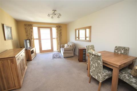 2 bedroom flat for sale, Aughton Street, Ormskirk L39