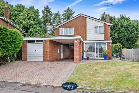 24 Jacklin Drive, Coventry, CV3 6QG