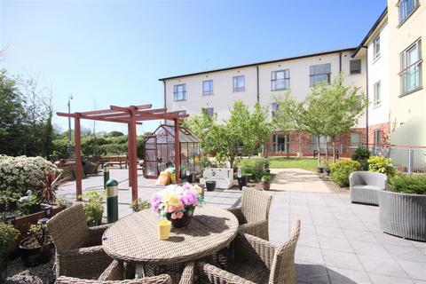 1 bedroom flat for sale, Brookside, Aughton Street, Ormskirk L39