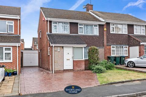 3 bedroom semi-detached house for sale, Finnemore Close, Coventry CV3