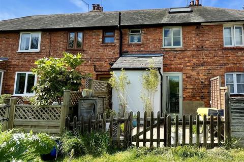 3 bedroom terraced house for sale, Long Barn Road, Weald TN14