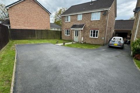 4 bedroom detached house for sale, Sycamore Avenue, Swansea Vale, Swansea