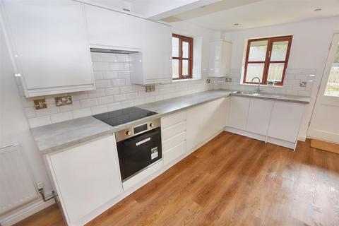 Chy An Avon Riverside, Angarrack, Hayle, TR27 5JD