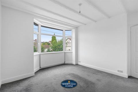 8 Batemans Acre South, Coventry, CV6 1BE