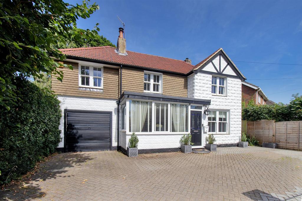 187 Hadlow Road, Tonbridge TN10 4 bed detached house for sale £784,000