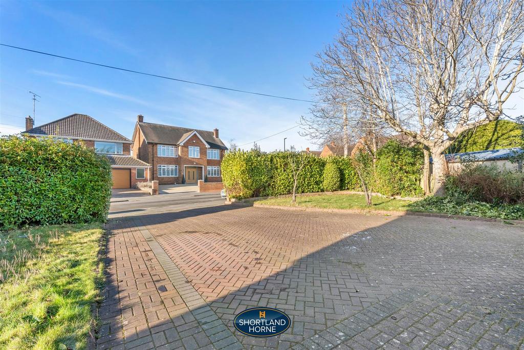 1 Maidavale Cr SH WM (24 of 24).jpg