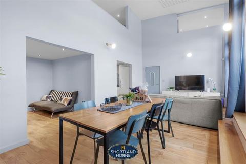 Flat 21, Bishopsgate House, 21 Aldbourne Road, Coventry, CV1 4BA