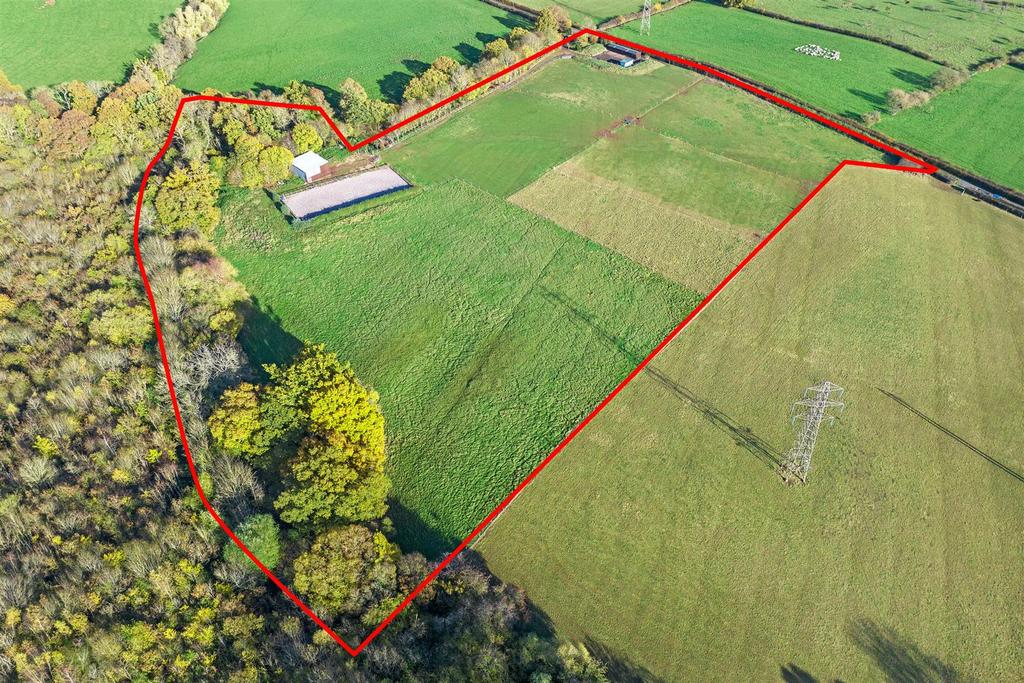 Land &#64; Broad Green   Aerial view plot outline 2 (b