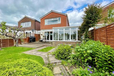 3 bedroom detached house for sale, Hawden Close, Hildenborough TN11