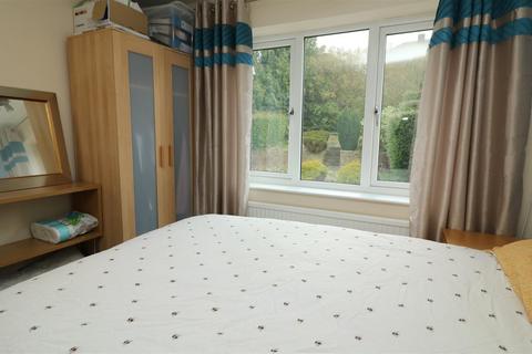 112 Droppingwell Road, Rotherham, S61 2DJ