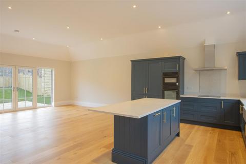 3 bedroom detached house for sale, Lime Grove, Ashover, Chesterfield