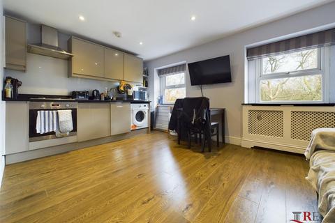 1 bedroom flat to rent, Wellington Terrace, Notting Hill Gate, London, W2 4LW