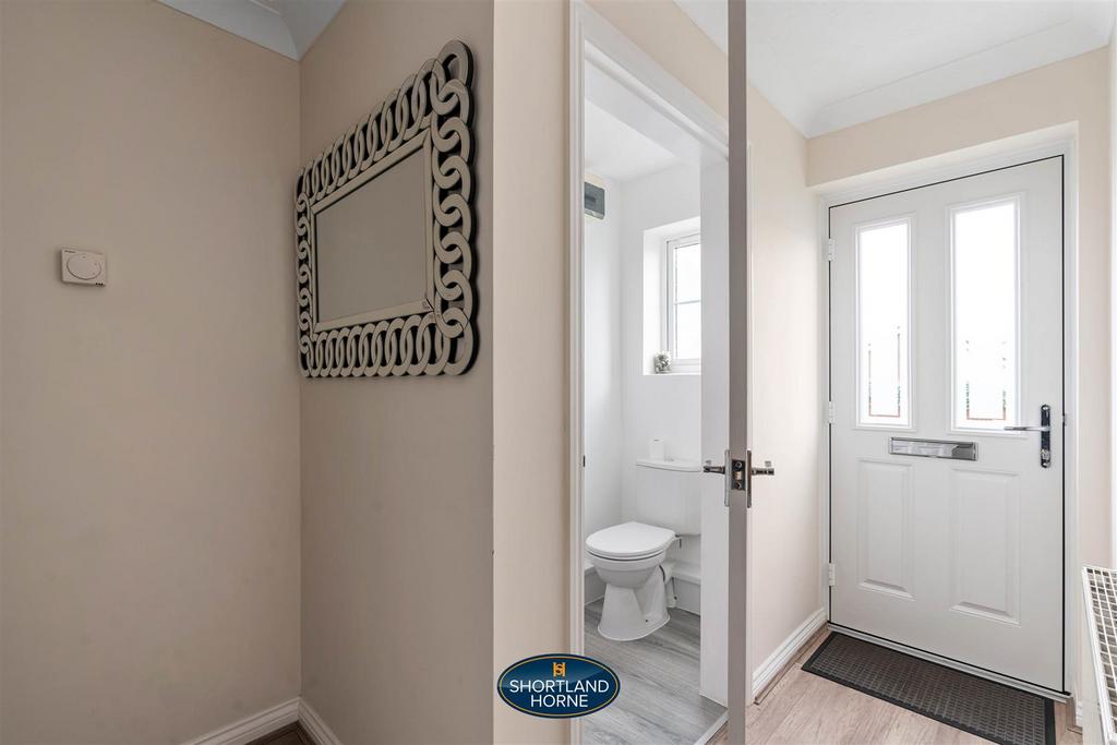 17 Greenleaf Close SH WM (19 of 25).jpg
