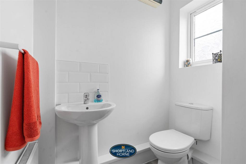 17 Greenleaf Close SH WM (20 of 25).jpg