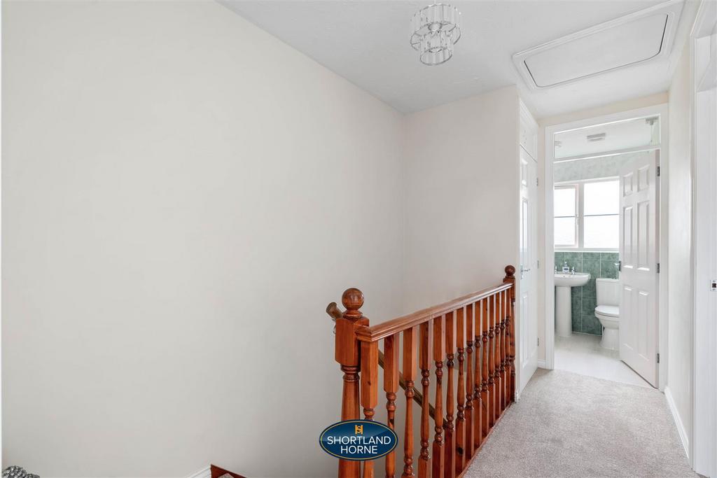 17 Greenleaf Close SH WM (11 of 25).jpg