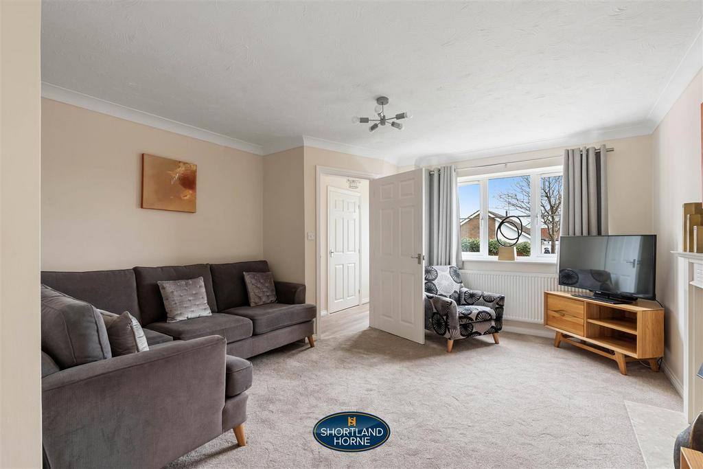 17 Greenleaf Close SH WM (16 of 25).jpg