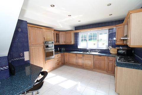 53 Leaves Green Road, Keston, BR2 6DE