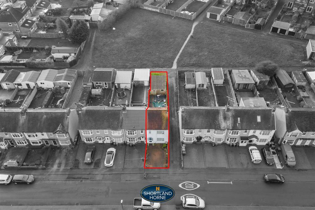 Crossway Road, Coventry CV3 3 bed end of terrace house for sale £265,000