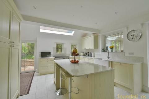 6 bedroom detached house for sale - Collington Rise, Bexhill-on-Sea, TN39