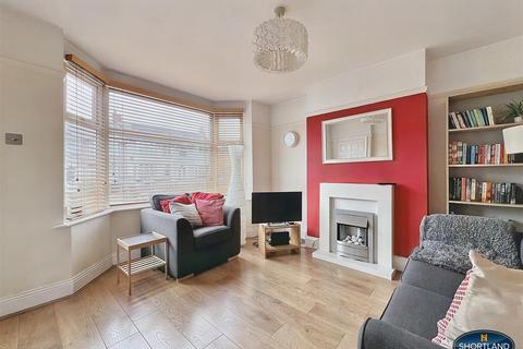 118 Batsford Road, Coventry, CV6 1AU