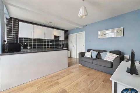 118 Batsford Road, Coventry, CV6 1AU