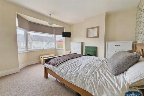 118 Batsford Road, Coventry, CV6 1AU