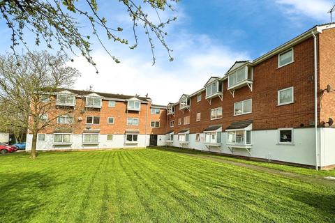 1 bedroom flat for sale, Braithwaite Avenue, ROMFORD, RM7