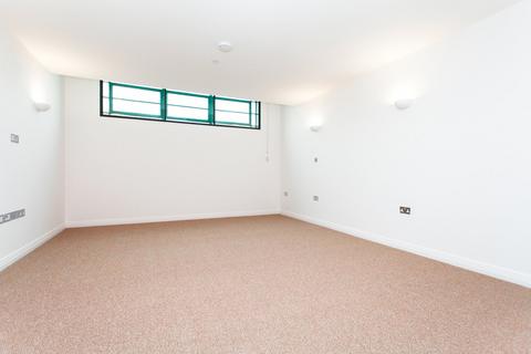 2 bedroom apartment for sale, Western Avenue, Perivale, Greater London, UB6