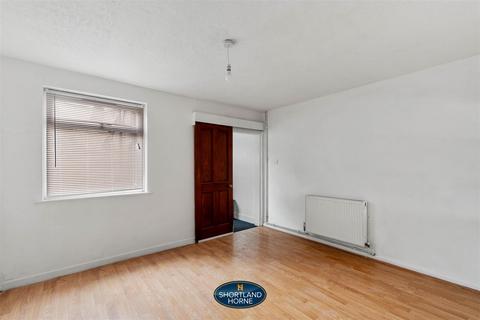 2 bedroom terraced house for sale, Hollis Road, Coventry CV3