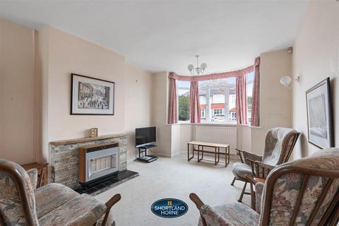 124 Arnold Avenue, Coventry, CV3 5NE
