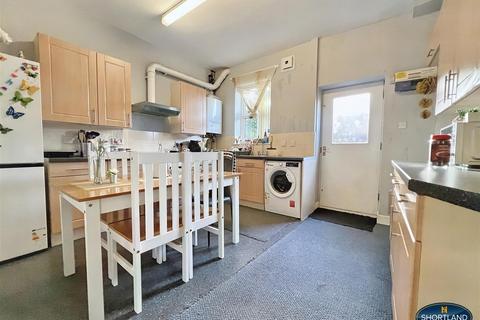 3 bedroom end of terrace house for sale - Chester Street, Coventry CV1