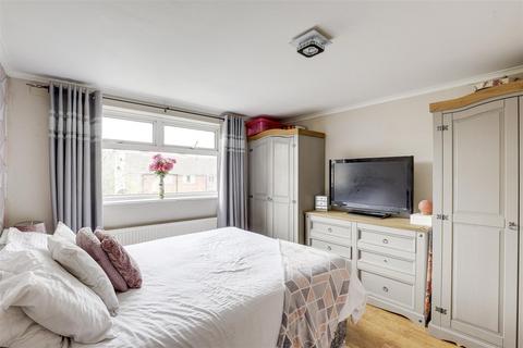 7 Coronation Road, Bestwood Village, Nottingham, NG6 8TH