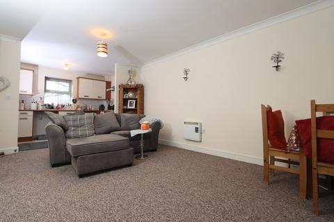 1 bedroom ground floor flat for sale - Newlands Close, Hagley , Stourbridge, DY9