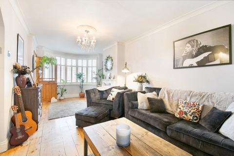 34 Maple Crescent, Sidcup, DA15 9LT