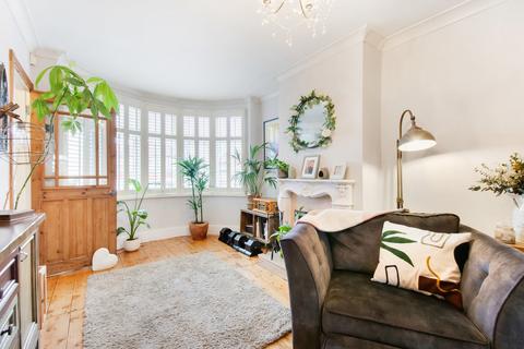 34 Maple Crescent, Sidcup, DA15 9LT