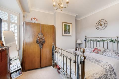 34 Maple Crescent, Sidcup, DA15 9LT