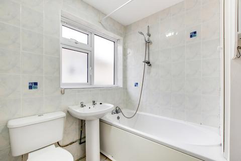 5 Montgomery Close, Sidcup, DA15 8RA