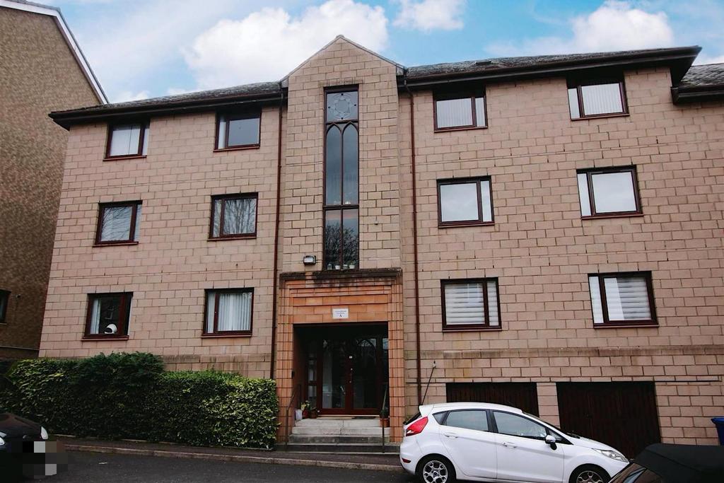 Ardgowan Street, Greenock PA16 2 bed flat for sale £100,000