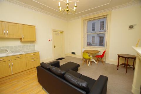 1 bedroom flat to rent - Wood Street, Swindon SN1