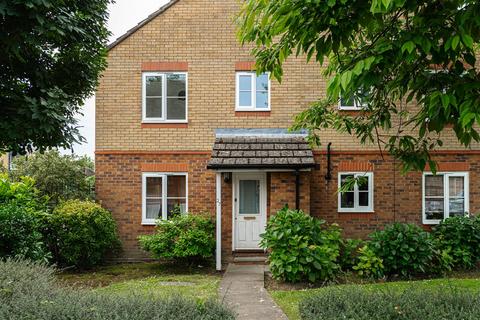 2 bedroom maisonette for sale, Birkheads Road, Reigate