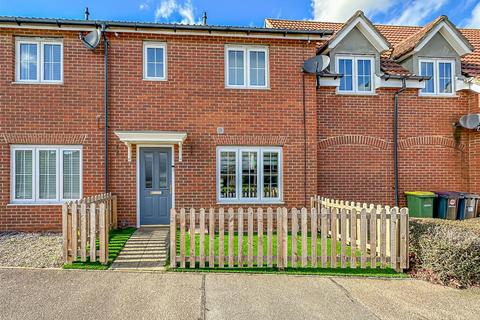3 bedroom terraced house for sale - Priory Chase, Rayleigh SS6