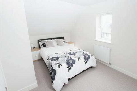 29 Commodores Close, Minster On Sea, Sheerness, ME12 3UU