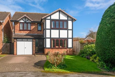 4 bedroom detached house for sale, St. Martins Close, Stratford-upon-Avon