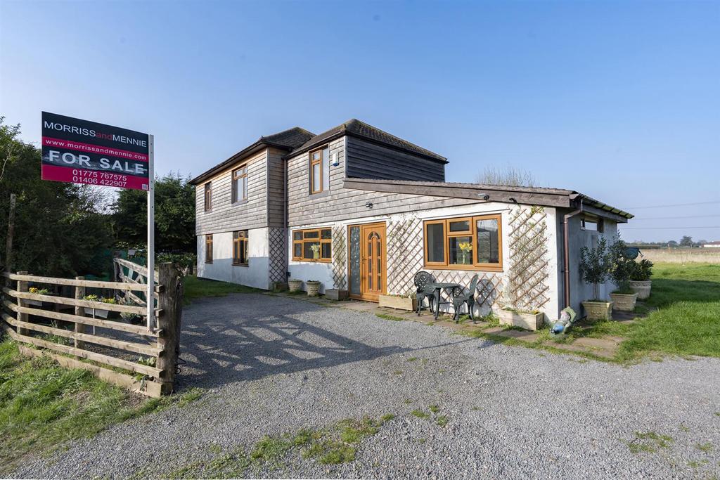 Woodhouse Lane, Moulton Seas End... 3 bed detached house for sale £399,999