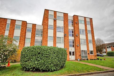 2 bedroom apartment for sale, Trapstyle Road, Ware SG12