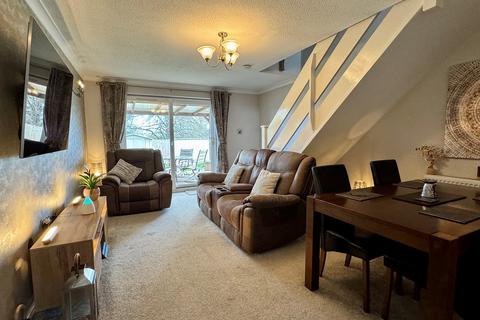 2 bedroom end of terrace house for sale - Rotherwas Close, Hereford, HR2