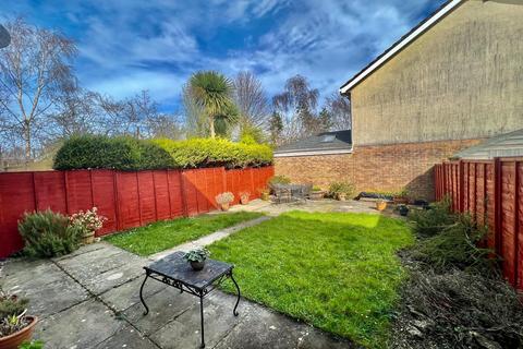 3 bedroom semi-detached house for sale, Llys Eglwys, Broadlands, bridgend county borough, CF31 5DT