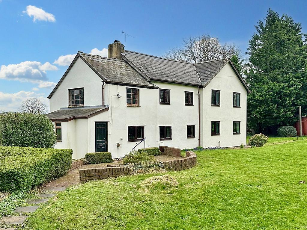 Brampton Road, Madley, Hereford, HR2 5 bed country house for sale £